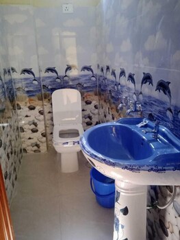 shri narayan tourist lodge