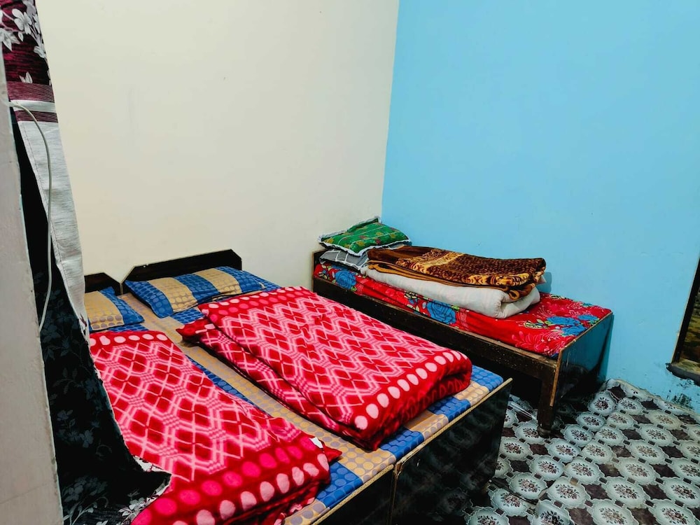 shri narayan tourist lodge