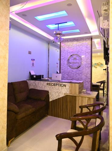 super hotel o glance inn