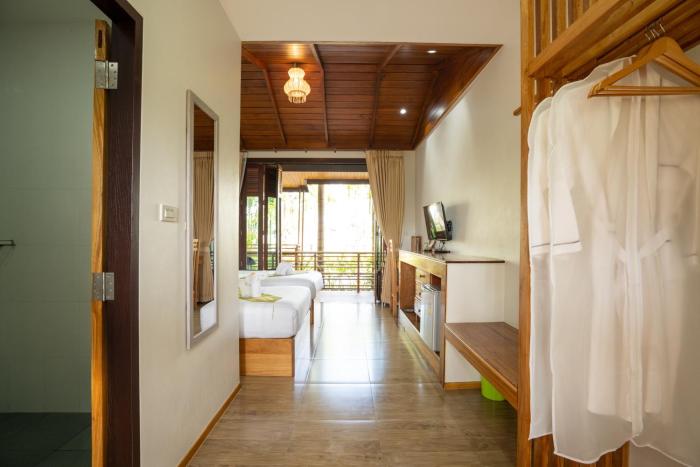 merry spa and resort