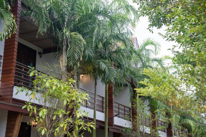 merry spa and resort