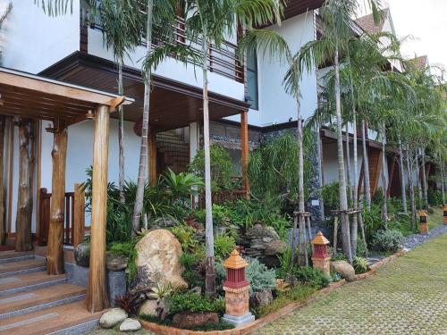 merry spa and resort
