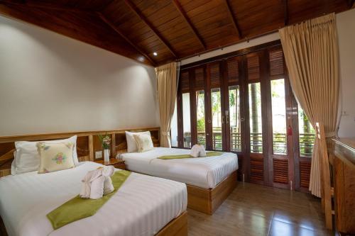 merry spa and resort