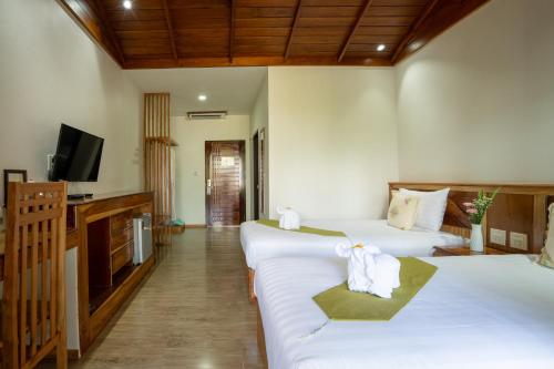 merry spa and resort