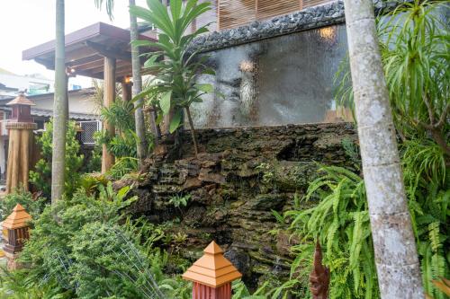 merry spa and resort