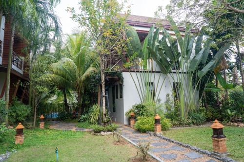 merry spa and resort