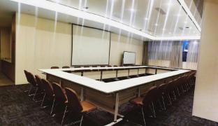 atour x hotel yangzhou east station lining sports park