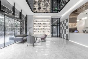 Atour X Hotel Yangzhou East Station Lining Sports Park,,4 star