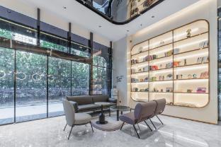 Atour X Hotel Yangzhou East Station Lining Sports Park,,4 star