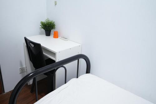aimelia guest house by g traveler