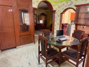 Shahgul's Service Apartments,,3 star
