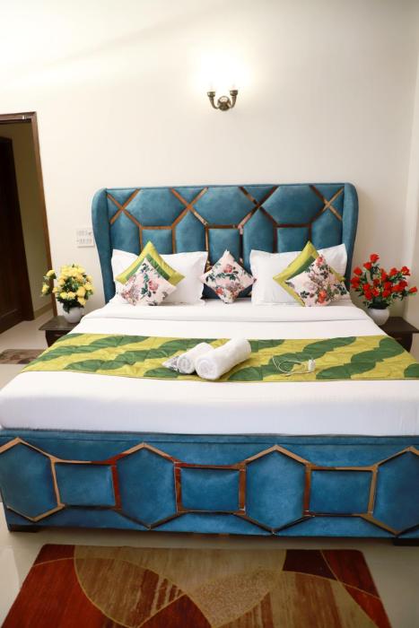 fortune home service apartment 3bhk e 28 saket 2b