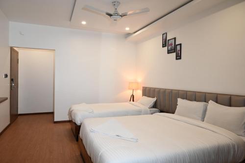 sonnesta grand hotel and resort