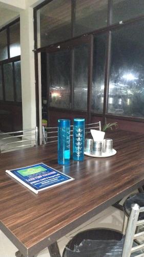 hotel lake view paradise