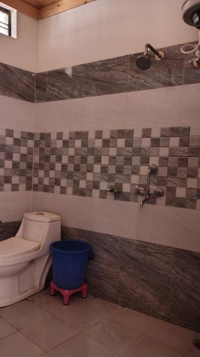 hotel lake view paradise