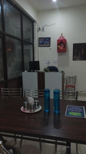 hotel lake view paradise