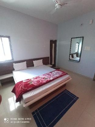 hotel adiraj palace and lodging