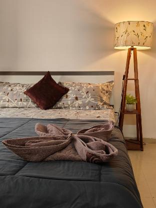 staeg skyline view 3bhk 1404