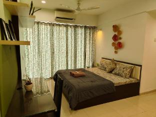 staeg skyline view 3bhk 1404