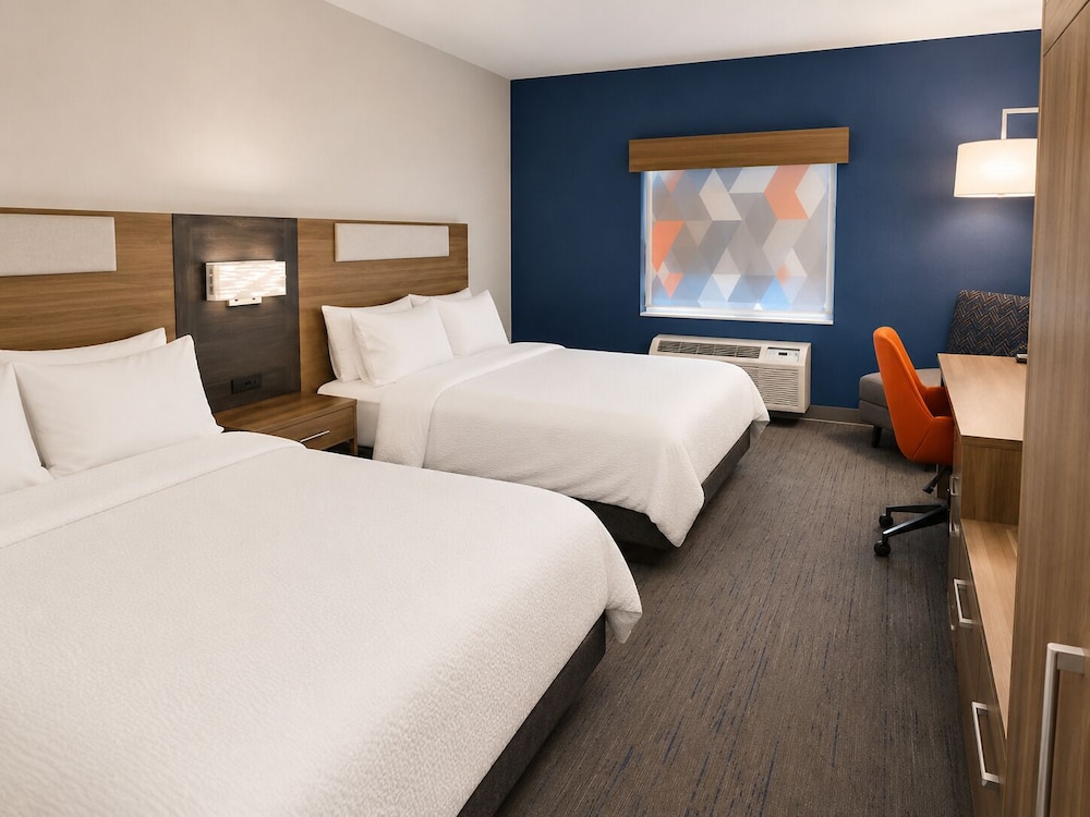 holiday inn express kenedy by ihg