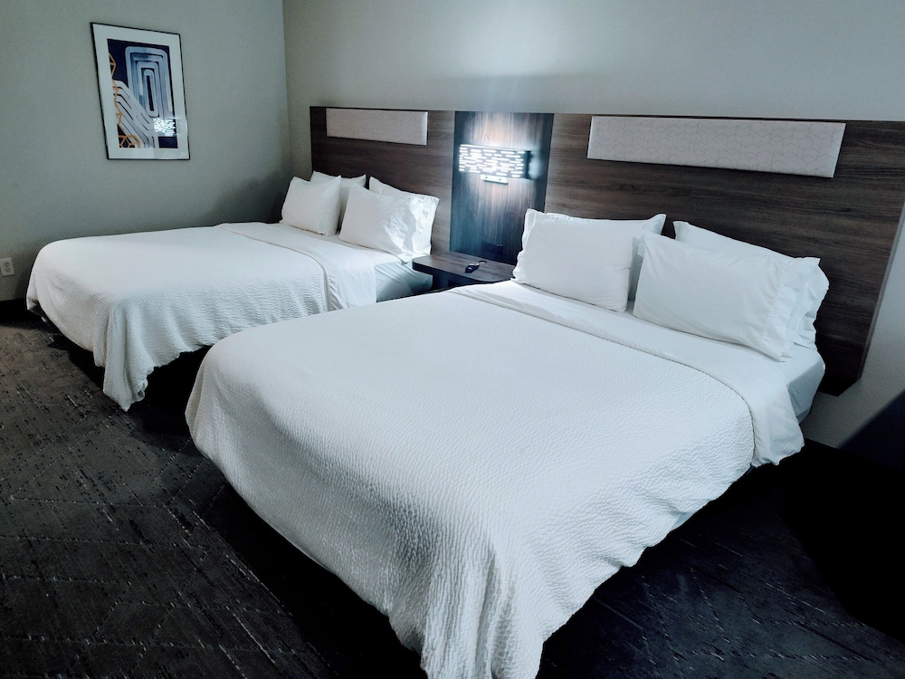 holiday inn express kenedy by ihg