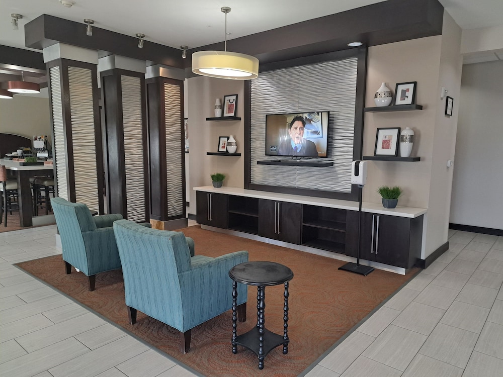 holiday inn express kenedy by ihg
