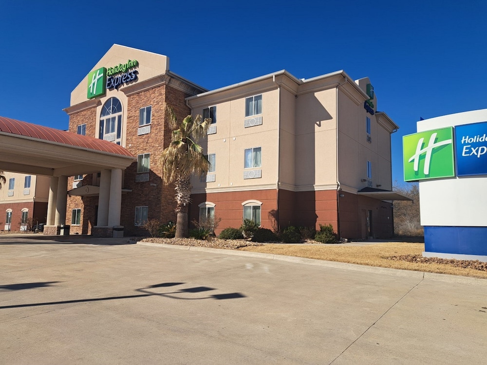 holiday inn express kenedy by ihg