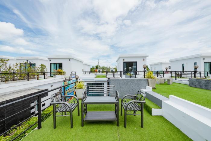 pp pool villa huahin