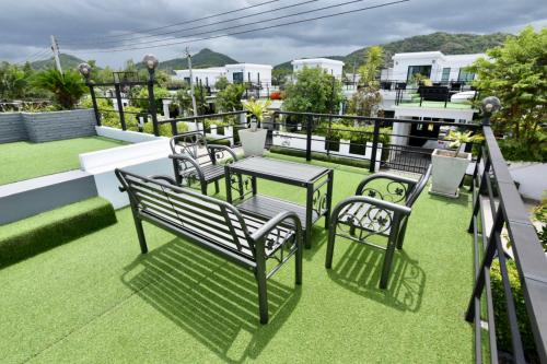 Pp Pool Villa Huahin,,5 star