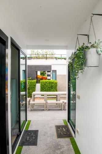 pp pool villa huahin