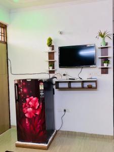 2 bhk fully furnished private apartment