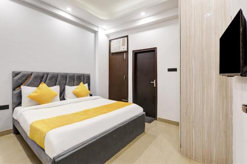 townhouse hotel the rasa a premium park near onyx mall vasundhara