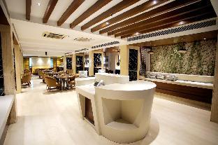 Bellmont Hotel @ Botanical Garden Metro Station,,4 star