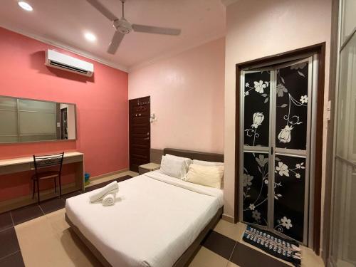 Rnk Hotel Boutique Concept,,2 star