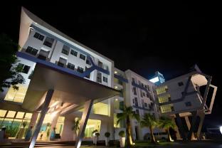 prime time hotel bang saen