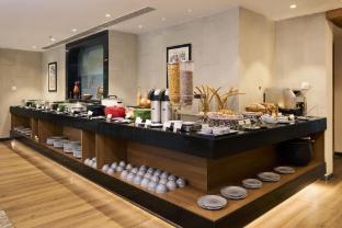 golden tulip goa vagator