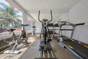 golden tulip goa vagator