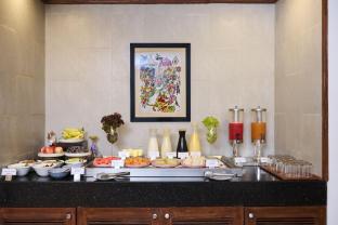 golden tulip goa vagator