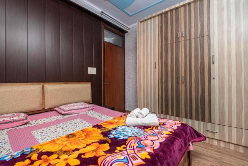 tf cozy flats bnb 2 bhk flat near airport delhi
