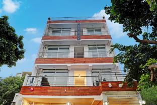 townhouse roadway inn