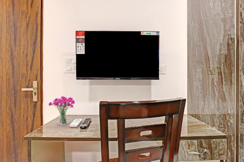 townhouse roadway inn