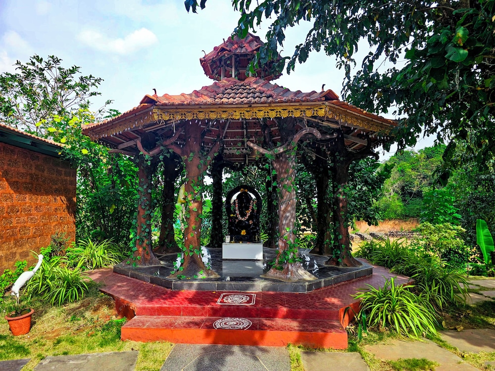 ibbani jungle resort