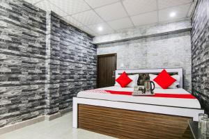 hotel o vikal stay