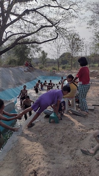 mae sot commune and camping