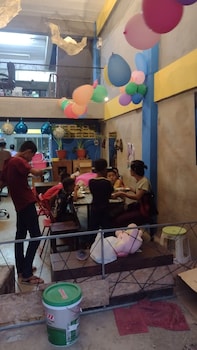 mae sot commune and camping