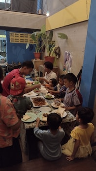 mae sot commune and camping