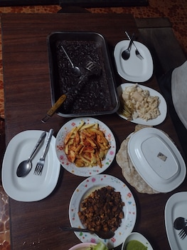 mae sot commune and camping