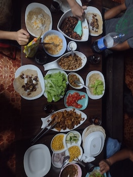 mae sot commune and camping