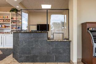 Econo Lodge Inn & Suites Maingate Central,Kissimmee>>Florida,3 star