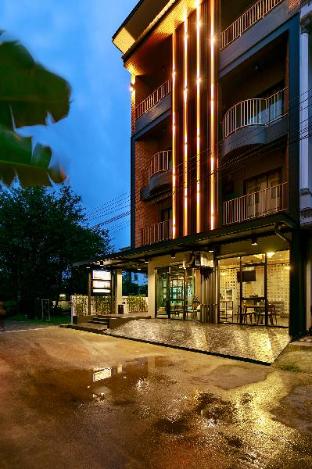 the signature nakhon hotel